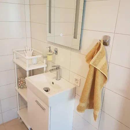 Apartment Alma - To Travel Is To Live Celje Exterior photo